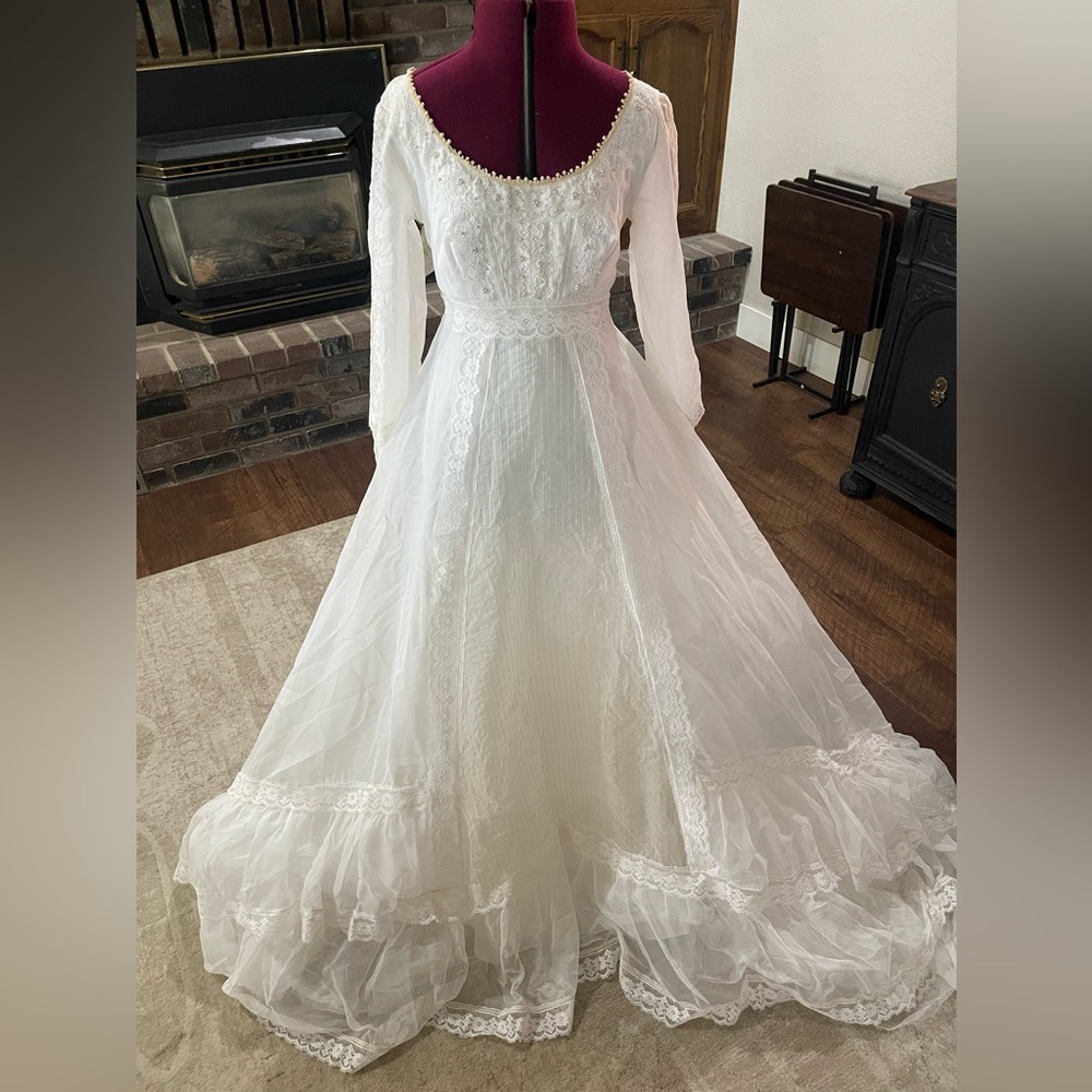 Vintage Boho 1970’s bridal